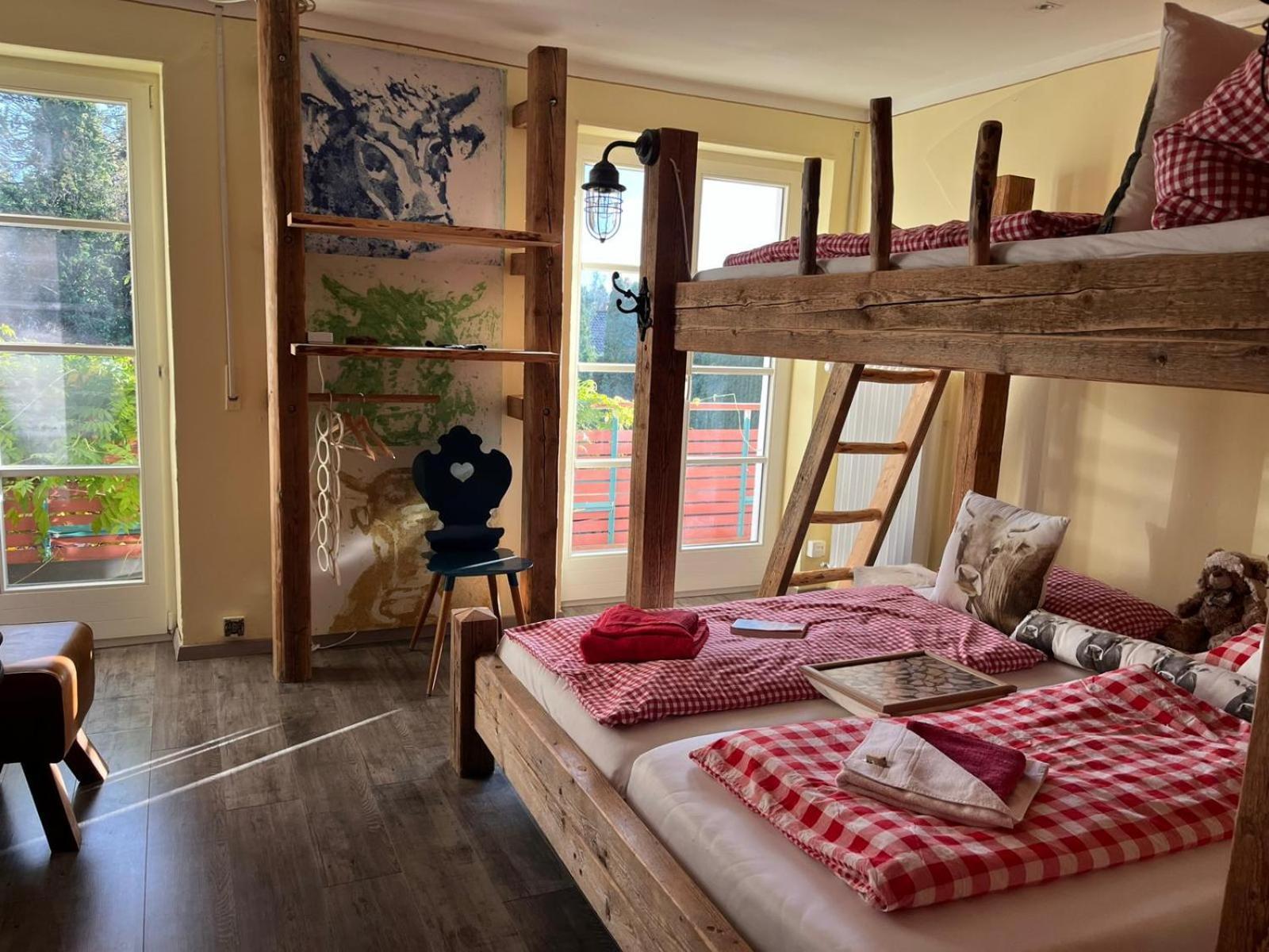 Glückliche Kuh-villa: Boutique Retreat With Garden & Pool In Kempten-allgäu